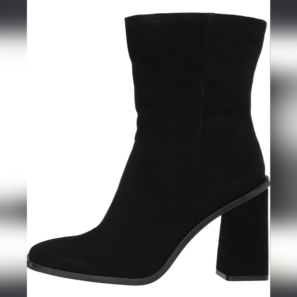 Vince Camuto Dantania Mid Calf Boot - Black Suede Size 10 brand new in box